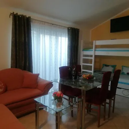 Apartment Haus Am Bei Niko&anna Podstrana